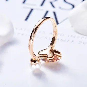 Cdyle žene zlatni prsten ukrašen Crystal biserna prsten za žene zaručnički prsten leptir podesive veličine